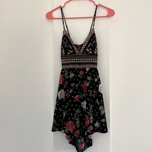 Roses romper with back tie